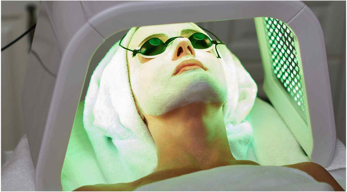 Green Light LED Therapy: The Ultimate Guide